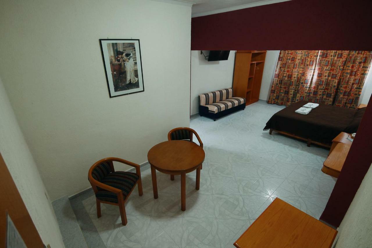 Hotel El Conquistador Monarca. Zitácuaro Εξωτερικό φωτογραφία